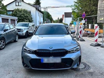 BMW 330e