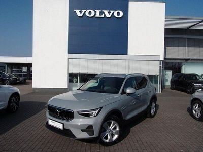 Gebraucht Volvo XC40 Core 163 PS (119 kW) 2025 Grau SUV