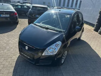 Gebraucht Suzuki Splash Club 86 PS (63 kW) 2011 Schwarz Kleinwagen