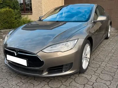 Gebraucht Tesla Model S Performance 344 kW (469 PS) 2016 Grau Kleinwagen