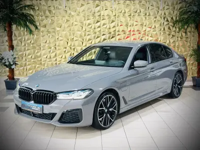 Gebraucht BMW 545e M Sport 286 PS (210 kW) 2021 Grau Limousine