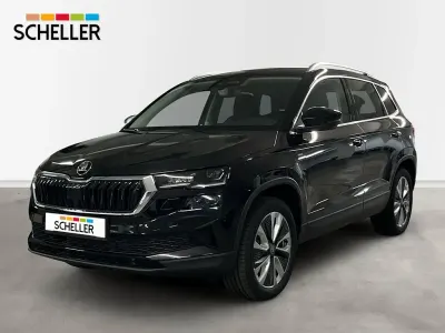 Neu Skoda Karoq Tour 150 PS (110 kW) 2026 Schwarz SUV