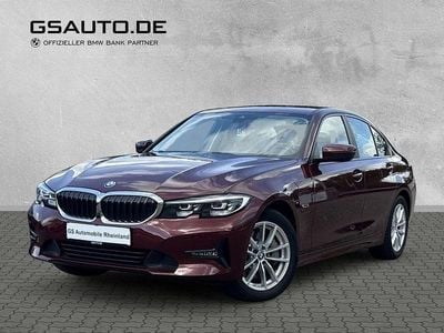 BMW 330e