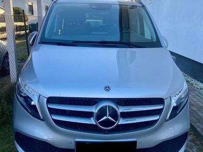 Gebraucht Mercedes V300 239 PS (175 kW) 2019 Silber Van / Kleinbus