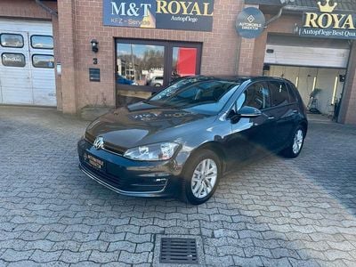 Gebraucht VW Golf VII Allstar 110 PS (80 kW) 2016 Grau Kleinwagen
