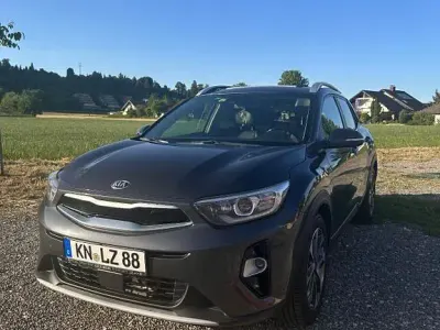 Gebraucht Kia Stonic Platinum Edition 120 PS (88 kW) 2018 Grau SUV