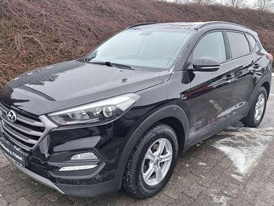 Gebraucht Hyundai Tucson Trend 177 PS (130 kW) 2017 Phantom black. SUV