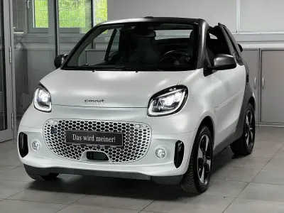 Begagnad Smart ForTwo Electric Drive Passion 60 kW (82 HK) 2024 Vit Cab