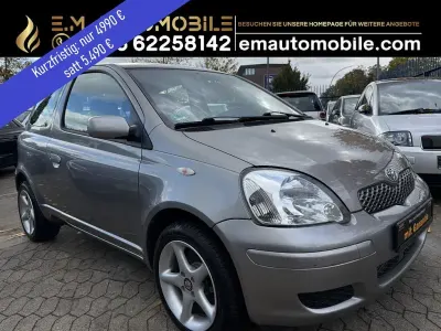 Gebraucht Toyota Yaris Sol 65 PS (47 kW) 2003 Grau Kleinwagen