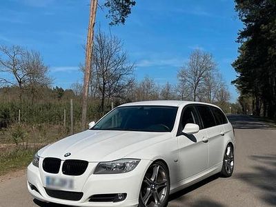 Gebraucht BMW 318 170 PS (125 kW) 2008 Weiß Kombi