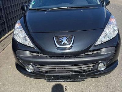 Gebraucht Peugeot 207 Platinum 150 PS (110 kW) 2008 Schwarz obsidien/metallic Kleinwagen