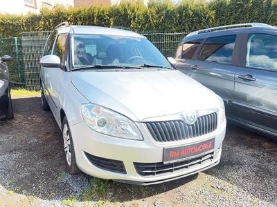 Gebraucht Skoda Roomster 90 PS (66 kW) 2011 Silber Van / Kleinbus