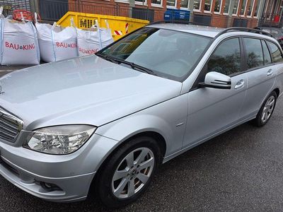 Usata Mercedes C180 156 CV (114 kW) 2009 Argento Station wagon