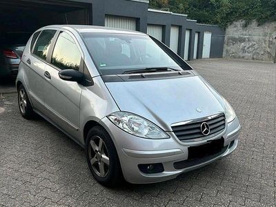 Mercedes A200