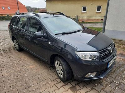 Second-hand Dacia Logan MCV Essentiel 73 CP (53 kW) 2018 Gri Break