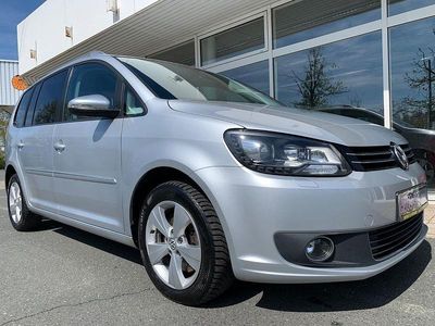 Gebraucht VW Touran Highline 140 PS (102 kW) 2012 Silber Van / Kleinbus