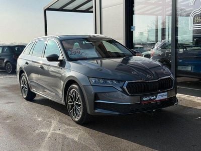 Grau Neu 2025 Skoda Octavia Selection Kombi | 33.790 € (Fairer Preis)