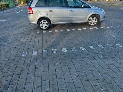 Second-hand Opel Zafira 150 CP (110 kW) 2012 Andere farben Monovolum
