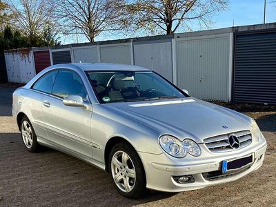 Second-hand Mercedes CLK200 Elegance 163 CP (119 kW) 2007 Argintiu Coupe