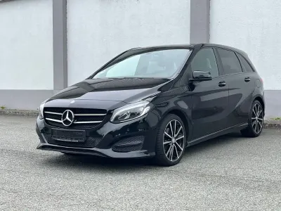 Gebraucht Mercedes B200 136 PS (100 kW) 2015 Schwarz Kleinwagen