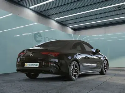 Gebraucht Mercedes CLA250e Business 160 PS (117 kW) 2021 Schwarz Coupé