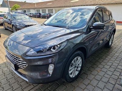 Gebraucht Ford Kuga Titanium 152 PS (111 kW) 2024 Grau SUV