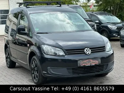 Gebraucht VW Caddy Trendline 102 PS (75 kW) 2014 Schwarz Van / Kleinbus