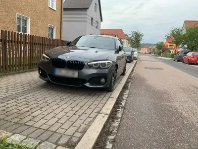 Gebraucht BMW 120 184 PS (135 kW) 2018 Beige Limousine