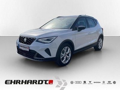 Nevada weiss metallic Gebraucht 2023 Seat Arona FR SUV | 22.890 € (Fairer Preis)