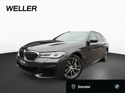 Używany BMW 530 M Sport 245 KM (180 kW) 2023 Szary Kombi