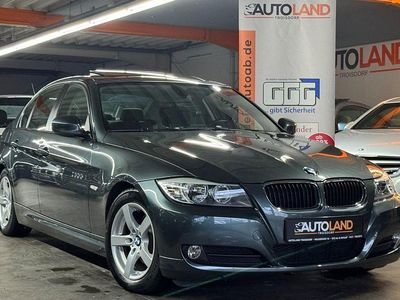 Grau Gebraucht 2009 BMW 318 Exclusive Limousine | 12.999 €