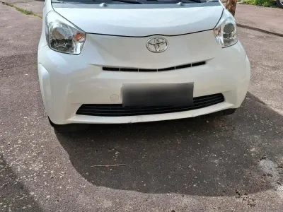 Gebraucht Toyota iQ 98 PS (72 kW) 2009 Kleinwagen