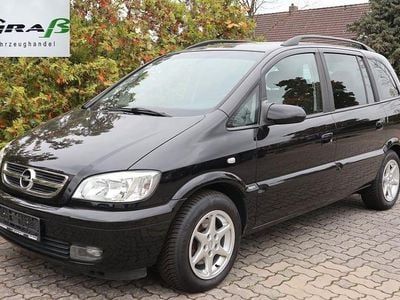 Schwarz Gebraucht 2004 Opel Zafira Elegance Van / Kleinbus | 3.990 €