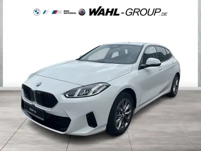 Neu BMW 120 Sport Line 170 PS (125 kW) 2026 Weiß Kleinwagen