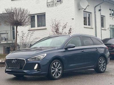 Blau Gebraucht 2018 Hyundai i30 Premium Kombi | 15.990 € (Guter Preis)