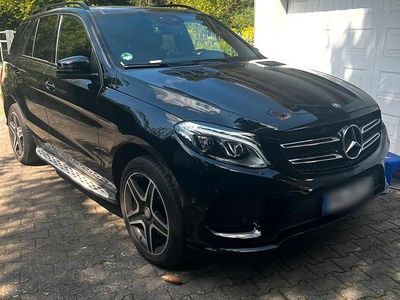 Gebraucht Mercedes GLE350 AMG line 256 PS (188 kW) 2017 Schwarz SUV