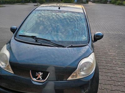 Gebraucht Peugeot 107 68 PS (50 kW) 2008 Grau Kleinwagen