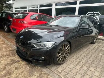 Gebraucht BMW 320 Sport Line 184 PS (135 kW) 2012 Schwarz Kombi