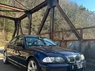 Gebraucht BMW 323 Comfort Edition 170 PS (125 kW) 1999 Blau Limousine