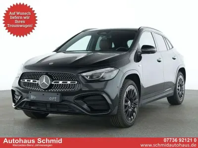 Gebraucht Mercedes GLA250 AMG Line Premium Plus 163 PS (119 kW) 2025 Metalliclack kosmosschwarz SUV