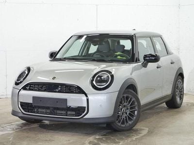 Gebraucht Mini Cooper Classic 156 PS (114 kW) 2025 Silber Kleinwagen