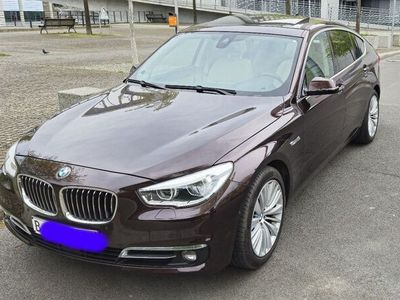 gebraucht BMW 535 Gran Turismo i xDrive in Damast-Rot (metallic)