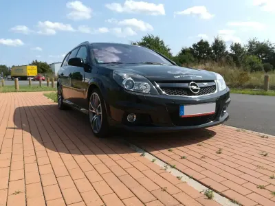 Gebraucht Opel Vectra OPC 280 PS (205 kW) 2008 Schwarz Kombi