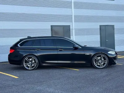 Gebraucht BMW 530 258 PS (189 kW) 2013 Schwarz Kombi