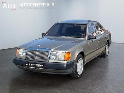 Gebraucht Mercedes 200 72 PS (52 kW) 1988 Silber Limousine