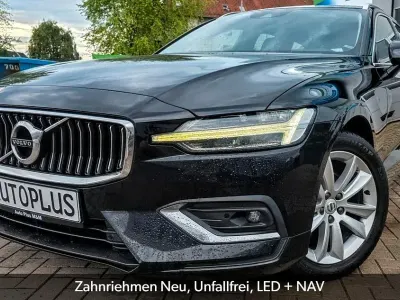 Gebraucht Volvo V60 Inscription 150 PS (110 kW) 2019 Schwarz Kombi