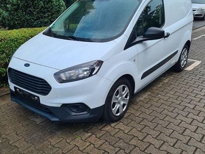 Weiß Gebraucht 2023 Ford Transit Trend Limousine | 15.500 € (Guter Preis)