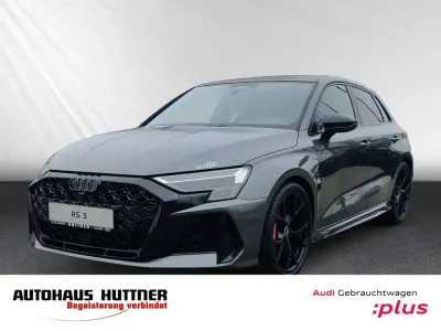 Gebraucht Audi RS3 Sport 400 PS (294 kW) 2026 Grau Limousine