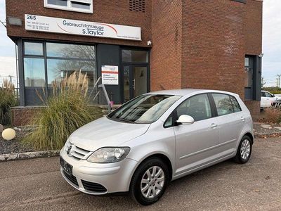 Silber Gebraucht 2005 VW Golf IV Comfortline Limousine | 3.950 € (Teuer)