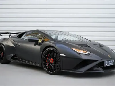 Gebraucht Lamborghini Huracán 640 PS (470 kW) 2022 Schwarz Coupé